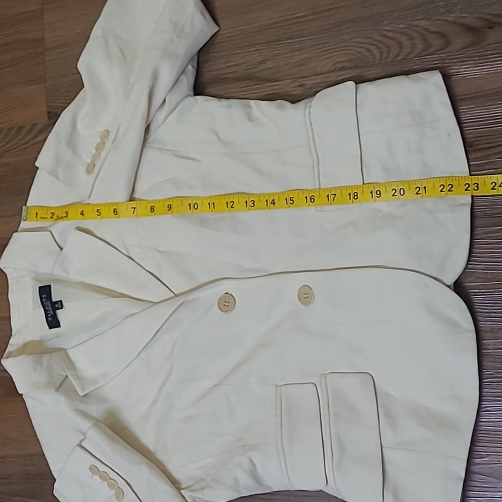 Talbots Women's‎ Cream Blazer for women zise 10 ,used good gondition - Picture 13 of 15